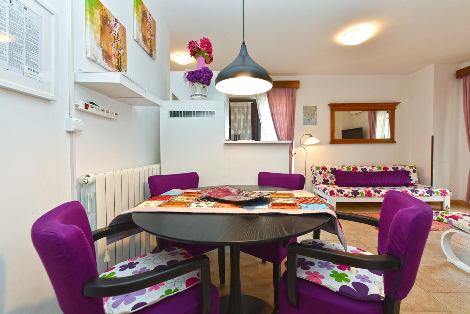 וודניאן Apartments Zeljka 1787 מראה חיצוני תמונה